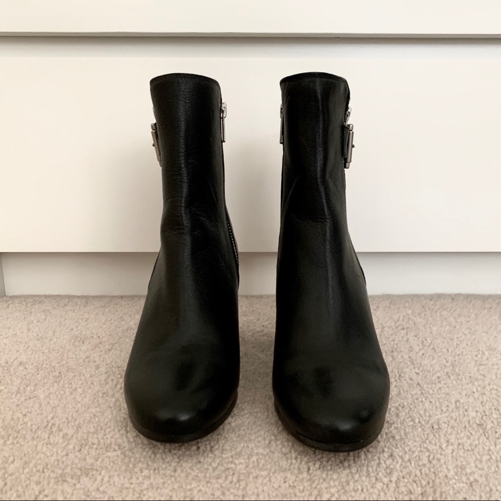 🖤 TOPSHOP Mega Booties 🖤 - Picture 2 of 4